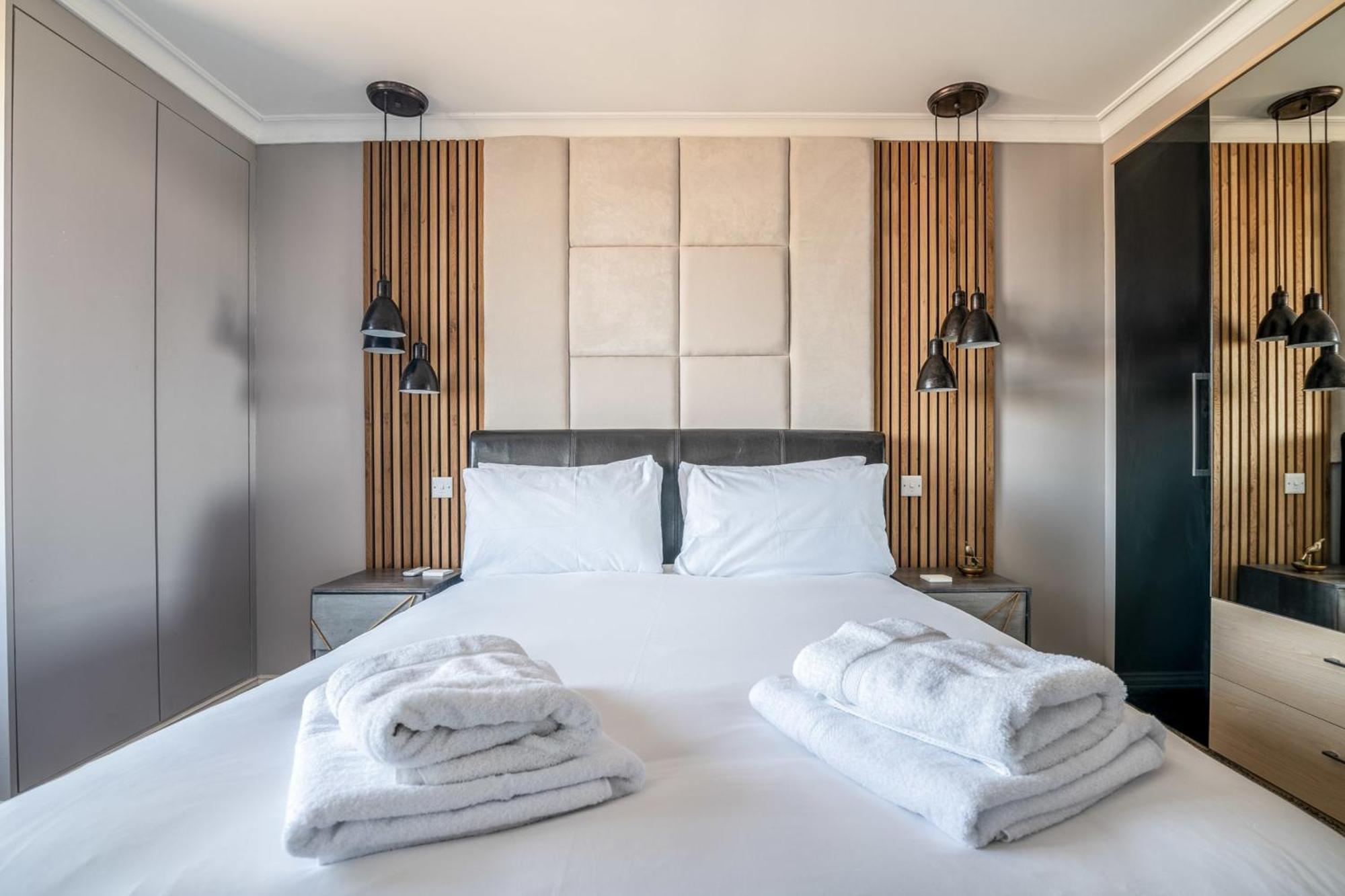 Canary Wharf Retreat With Free Secure Parking ロンドン エクステリア 写真