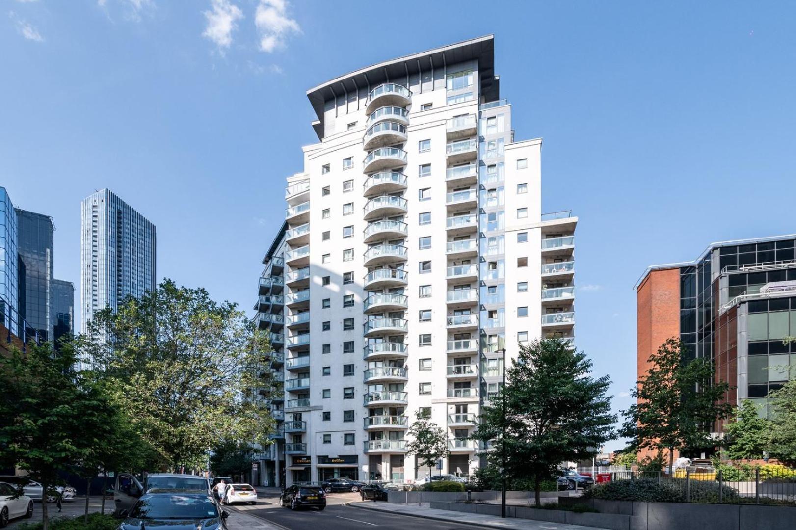 Canary Wharf Retreat With Free Secure Parking ロンドン エクステリア 写真