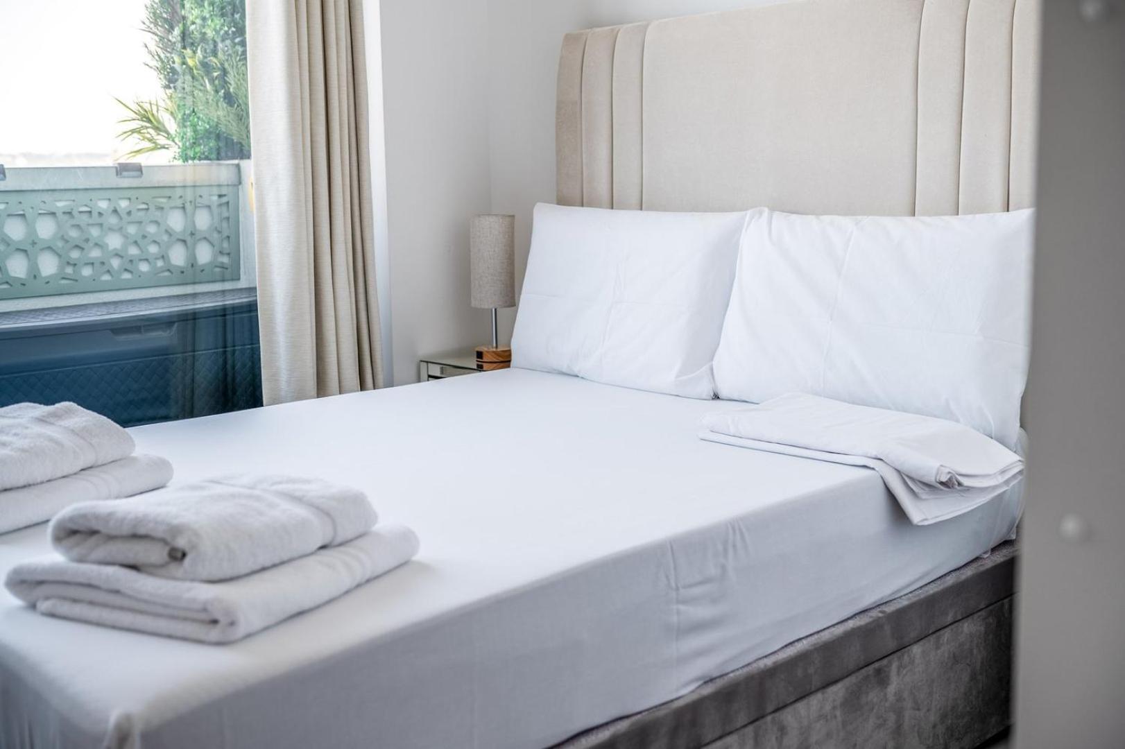 Canary Wharf Retreat With Free Secure Parking ロンドン エクステリア 写真